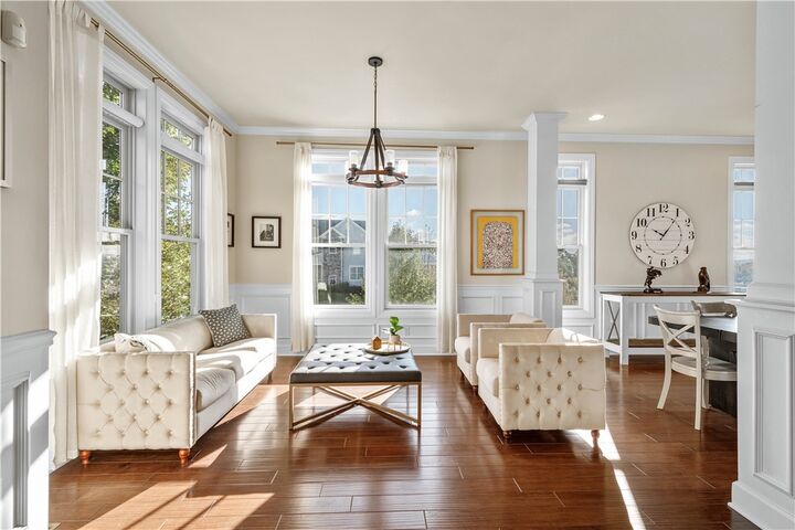 Property Photo:  1098 Gromwell  PA 15017 