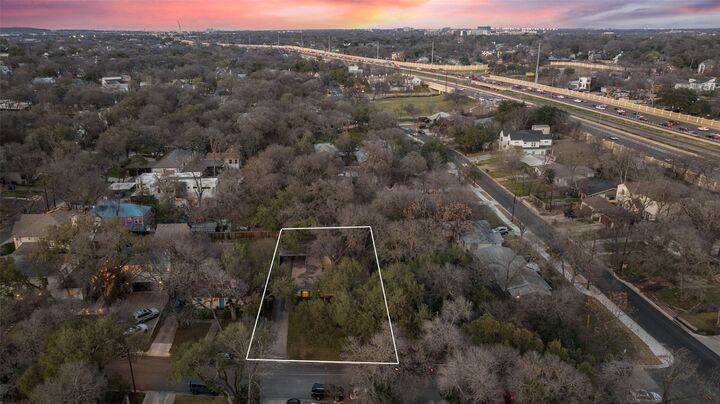 Property Photo: 2004 Griswold Lane TX 78703