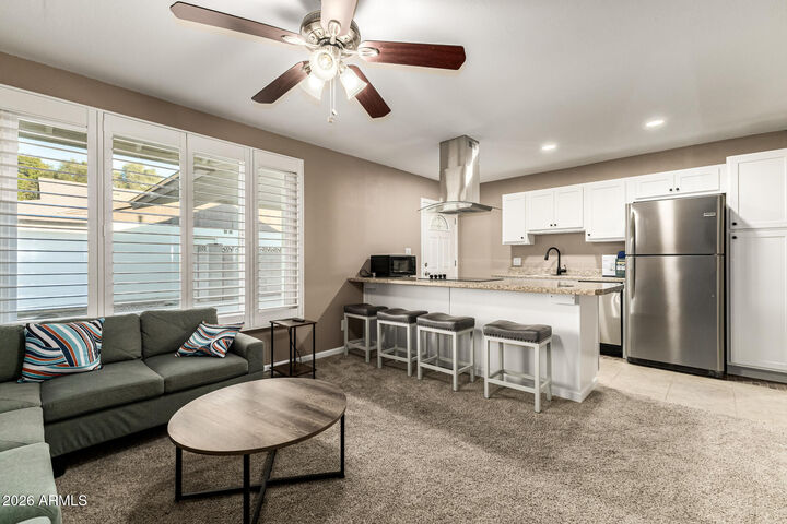Property Photo: 2537 E La Jolla Drive AZ 85282