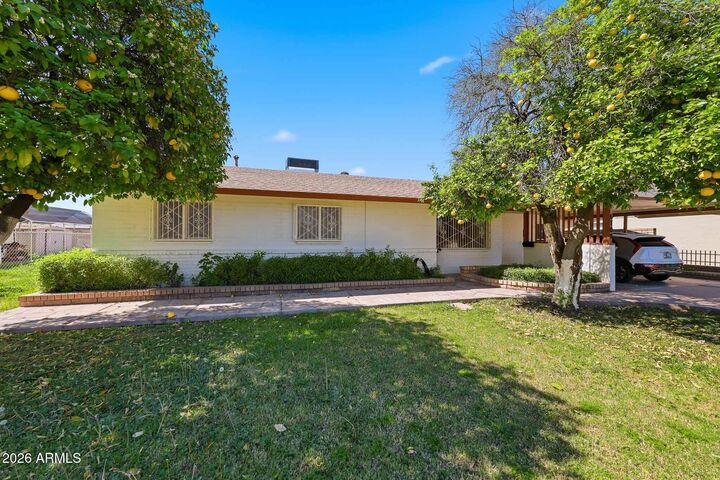 Property Photo:  6708 N 41st Lane  AZ 85019 