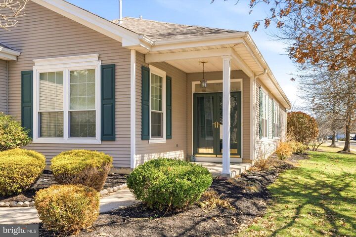 Property Photo:  31 Harrington Drive  NJ 08022 