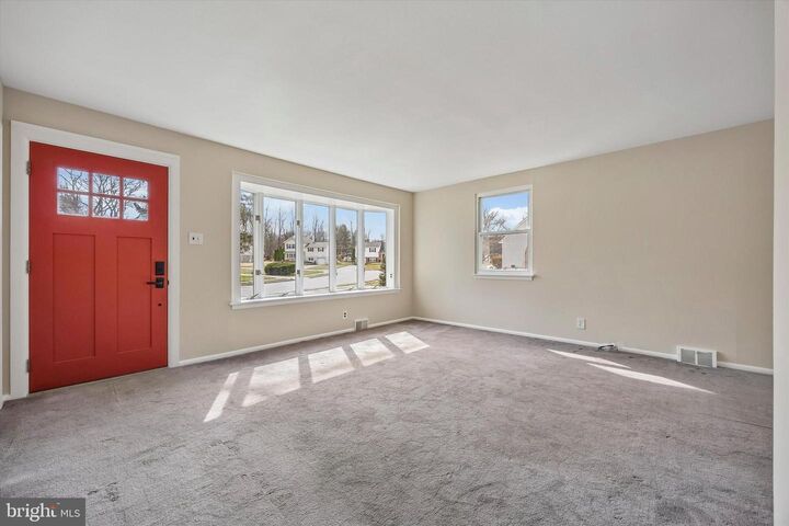 Property Photo: 203 Spruce Road PA 19031