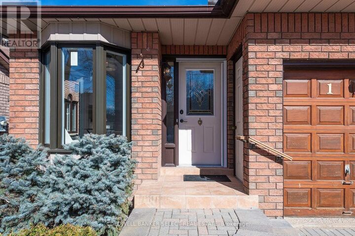 Property Photo:  168 Greenbriar Road 6  ON L9R 1X9 