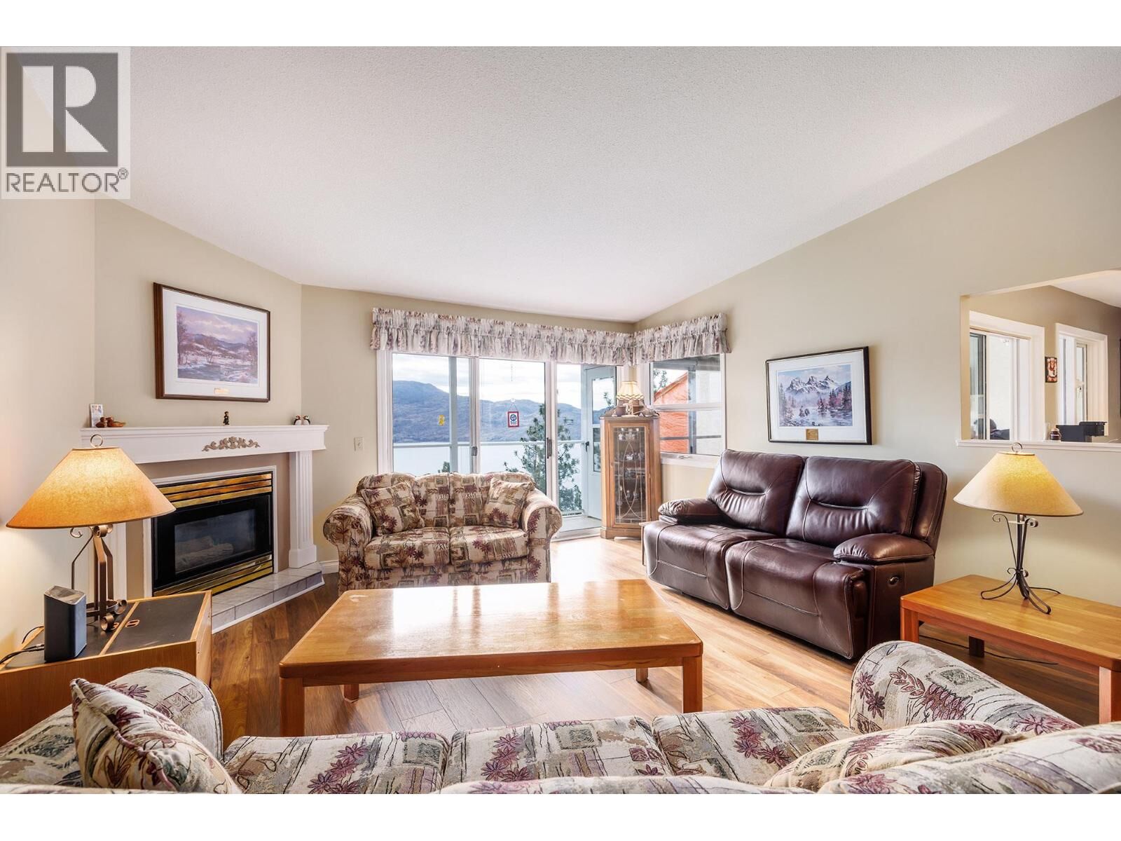 Photo de la propriété:  4450 Ponderosa Drive 202  BC V0H 1X5 
