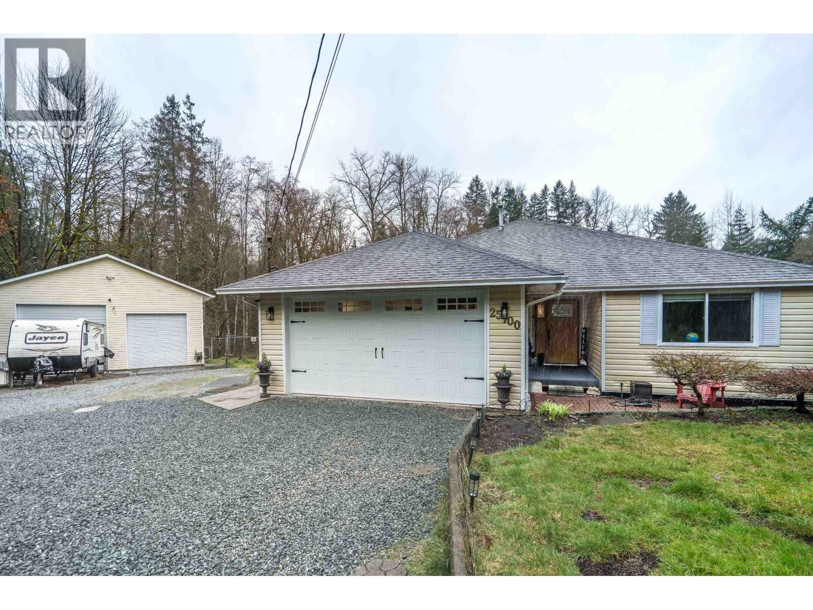 Property Photo: 25700 116 Avenue BC V4R 1Z6