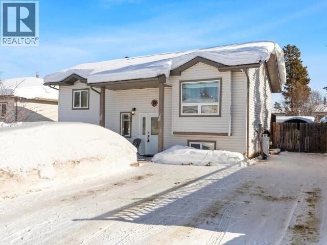 Photo de la propriété:  56 Grizzly Circle  YT Y1A 6T3 