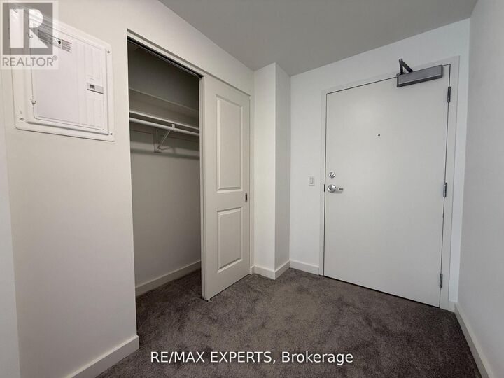 Property Photo:  45 Connaught Avenue 403  ON M4L 2V8 