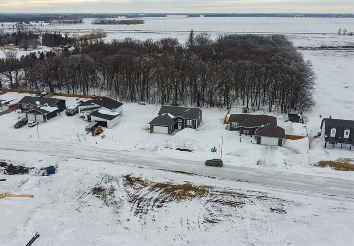 Photo de la propriété:  623 4th Street  MB R0H 0Y0 