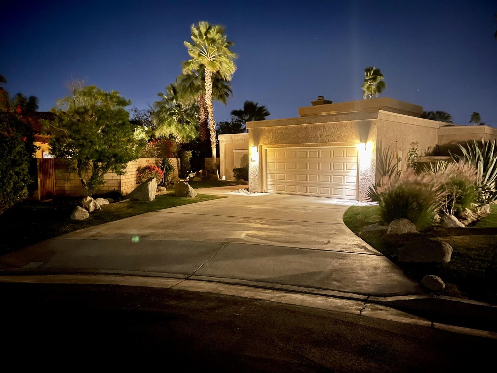 Property Photo: 112 Chelsea Circle CA 92260