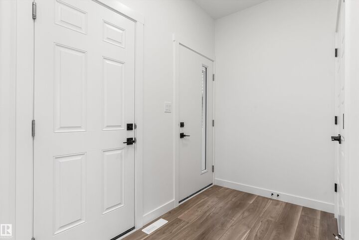 Property Photo: 19131 20 Avenue NW AB T6M 3E8