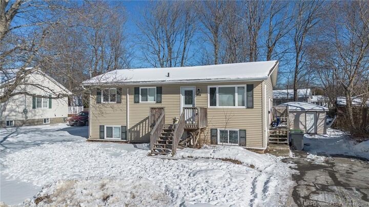 Property Photo: 795 Irvine Street NB E3A 3E6