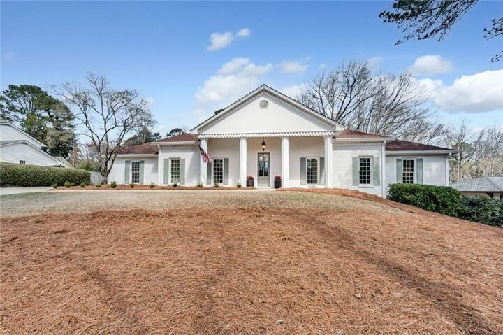 Property Photo: 1275 Oakhaven Drive GA 30075