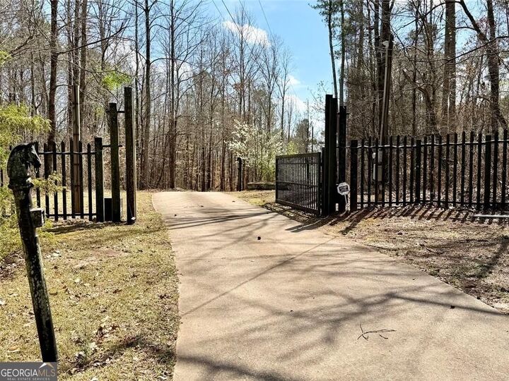 Property Photo:  9011 Highpoint Road  GA 30180 