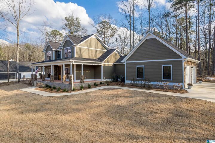 Property Photo: 3026 County Road 616 AL 35077