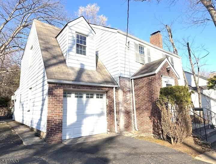 Property Photo:  34 Howard St  NJ 07044 