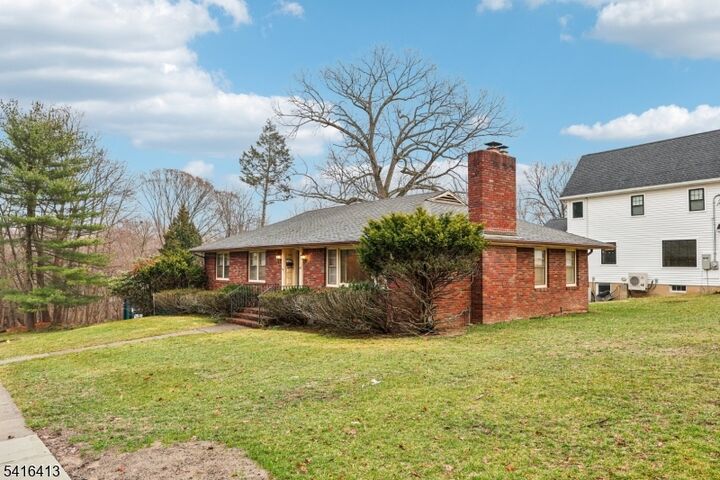 Property Photo: 84 Squaw Brook Rd NJ 07508