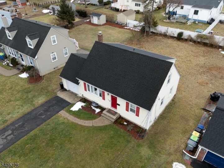 Property Photo:  585 Mountainview Dr  NJ 07063 