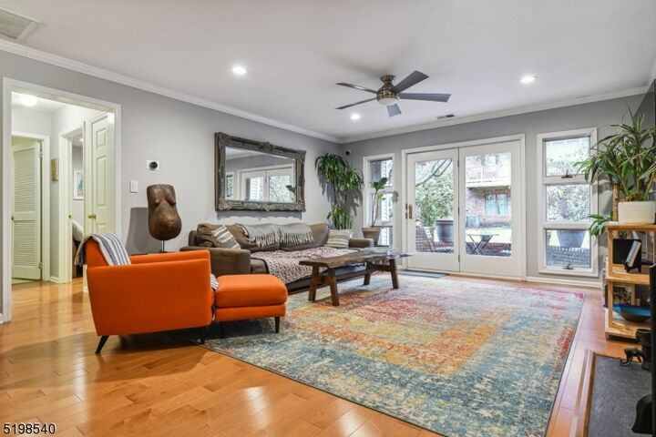 Property Photo:  26 Mews Ln  NJ 07079 