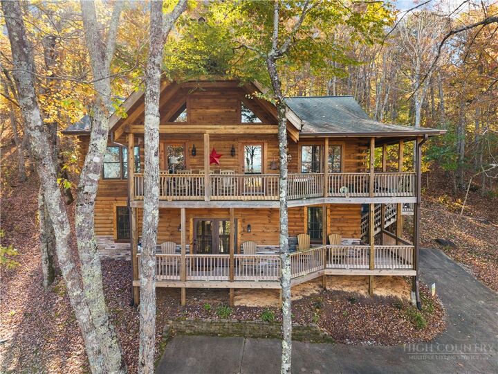 Property Photo:  3043 Junaluska Road  NC 28607 
