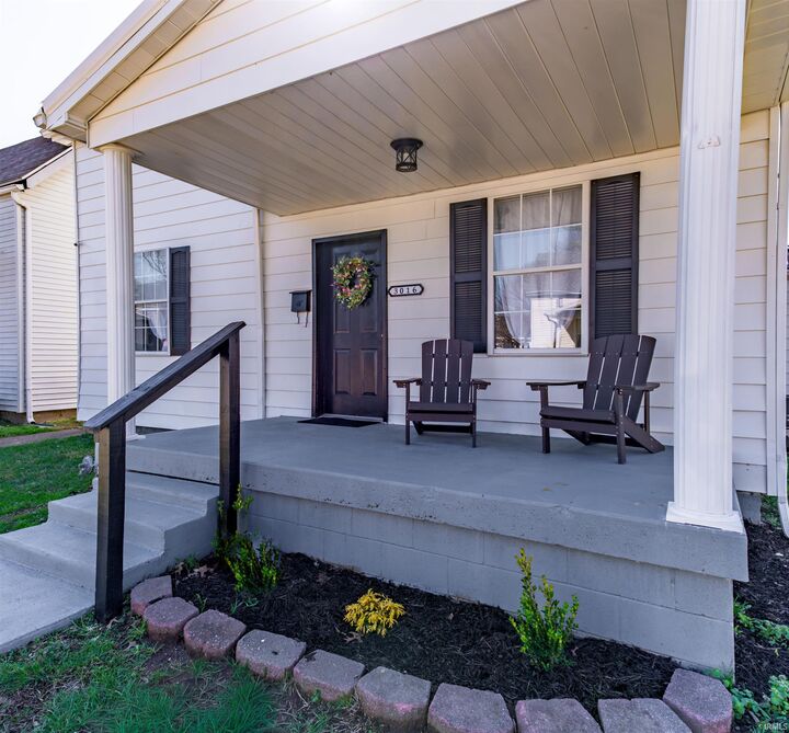 Property Photo:  3016 Hartmetz Avenue  IN 47712 