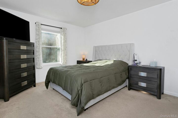 Property Photo:  34 Ashburton Road  NY 10512 