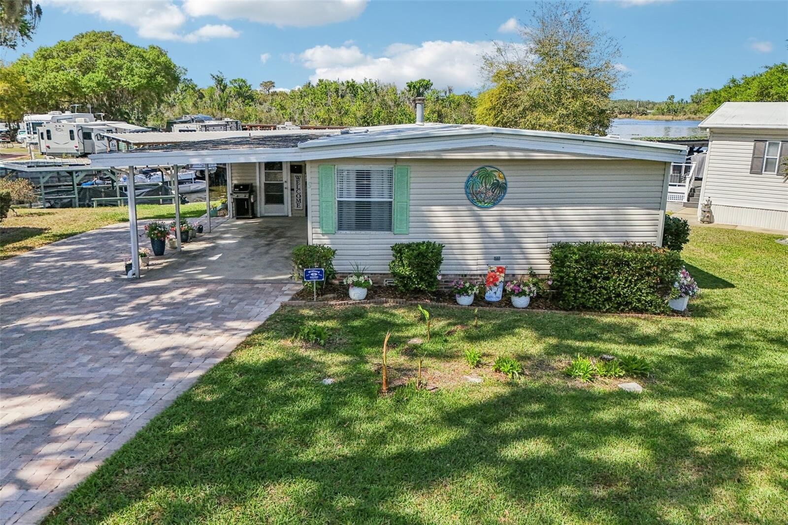 Property Photo:  5 Gallinule Court  FL 34731 