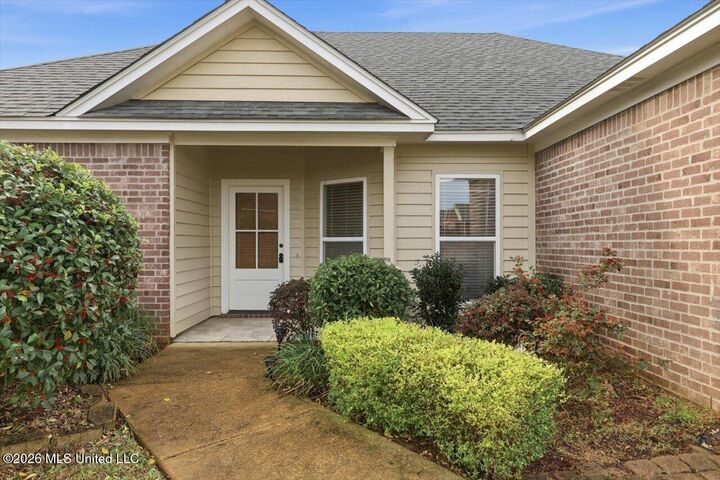 Property Photo:  148 Oakleigh Drive  MS 39056 