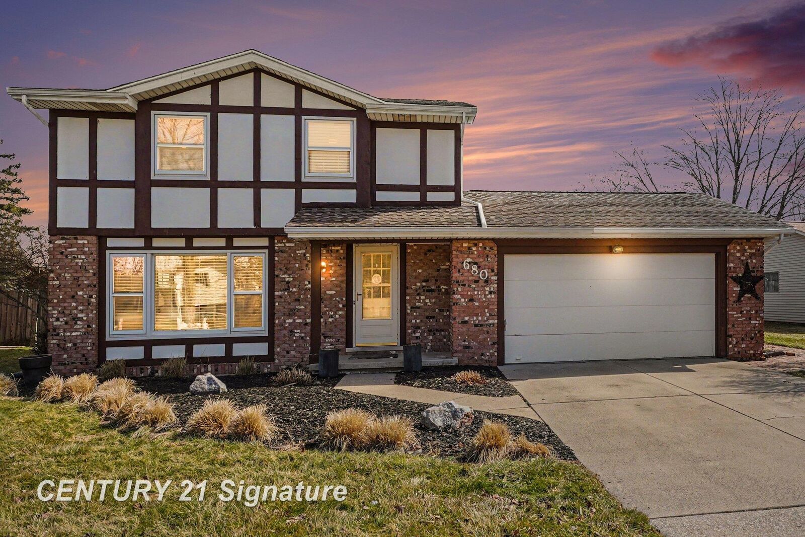 Property Photo:  680 N Frost Drive  MI 48638 