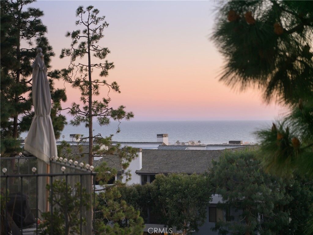 Property Photo: 102 Scholz Plaza 34 CA 92663