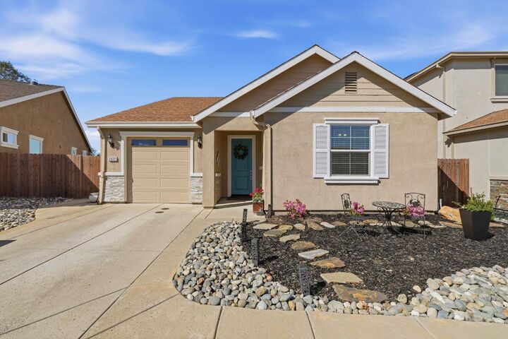 Property Photo:  2822 Winesap Circle  CA 95667 