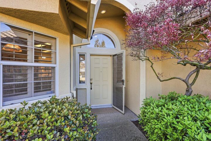 Property Photo:  4124 Napa Loop  CA 95747 