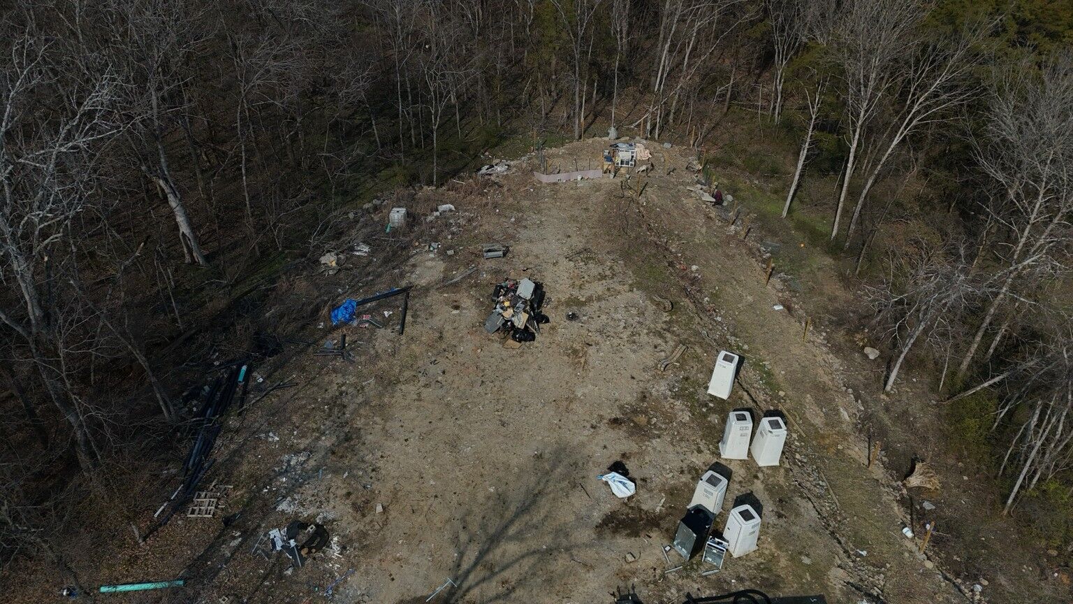 Property Photo: 918 Ward Rd NE TN 37115