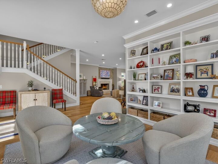 Property Photo: 5333 Sycamore Drive FL 34119