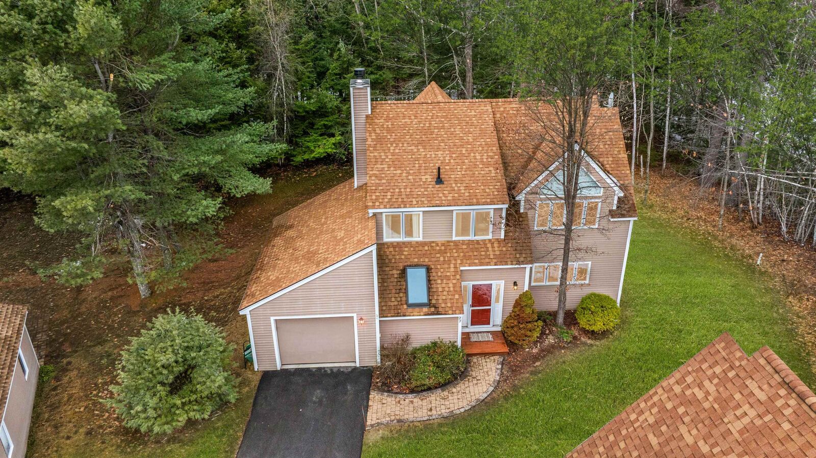 Property Photo:  27 Alpine Circle  NH 03246 