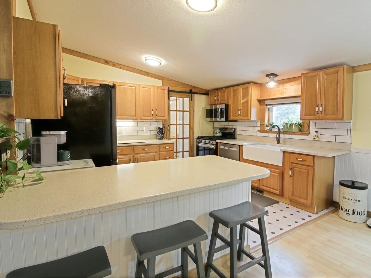 Property Photo:  425 Taylor Street  VT 05468 