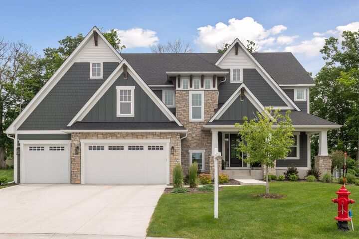 Property Photo: 1886 Della Drive MN 55317