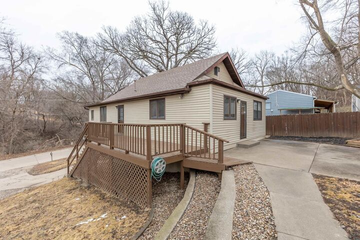 Property Photo:  2526 Macomb Avenue  IA 51106 