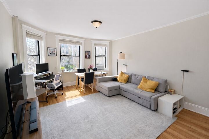 Property Photo:  15 Park Drive 15  MA 02215 