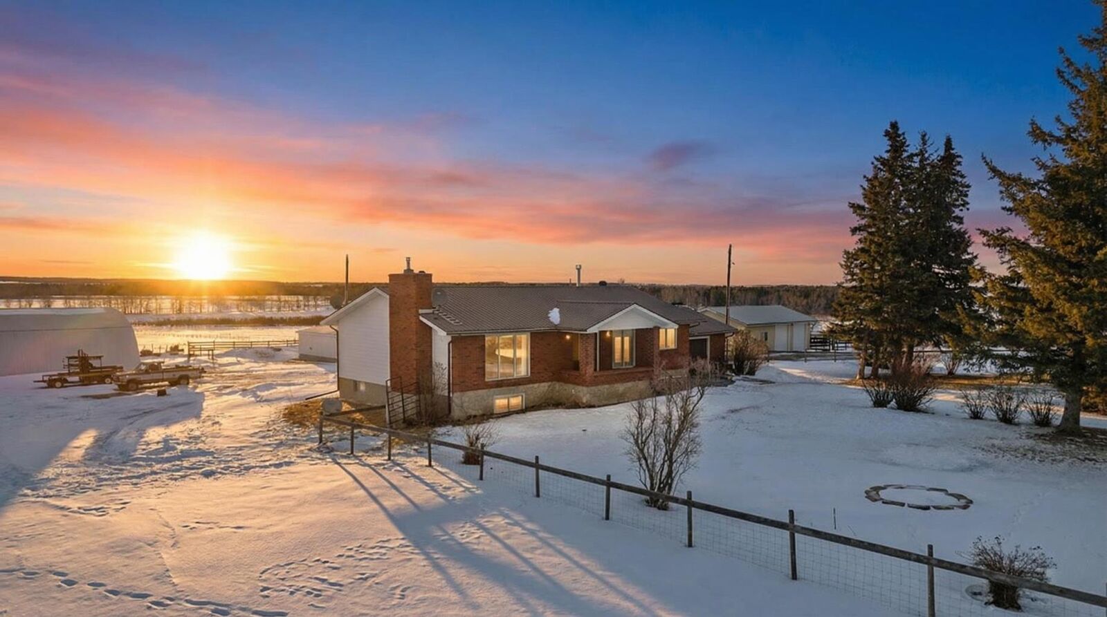 Photo de la propriété:  51026 Highway 587  AB T0M 1C0 