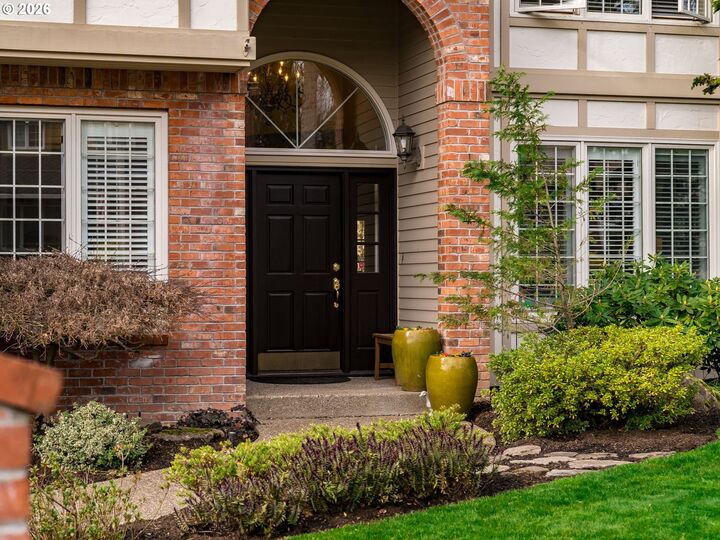 Property Photo:  14030 Edenberry Ct  OR 97035 