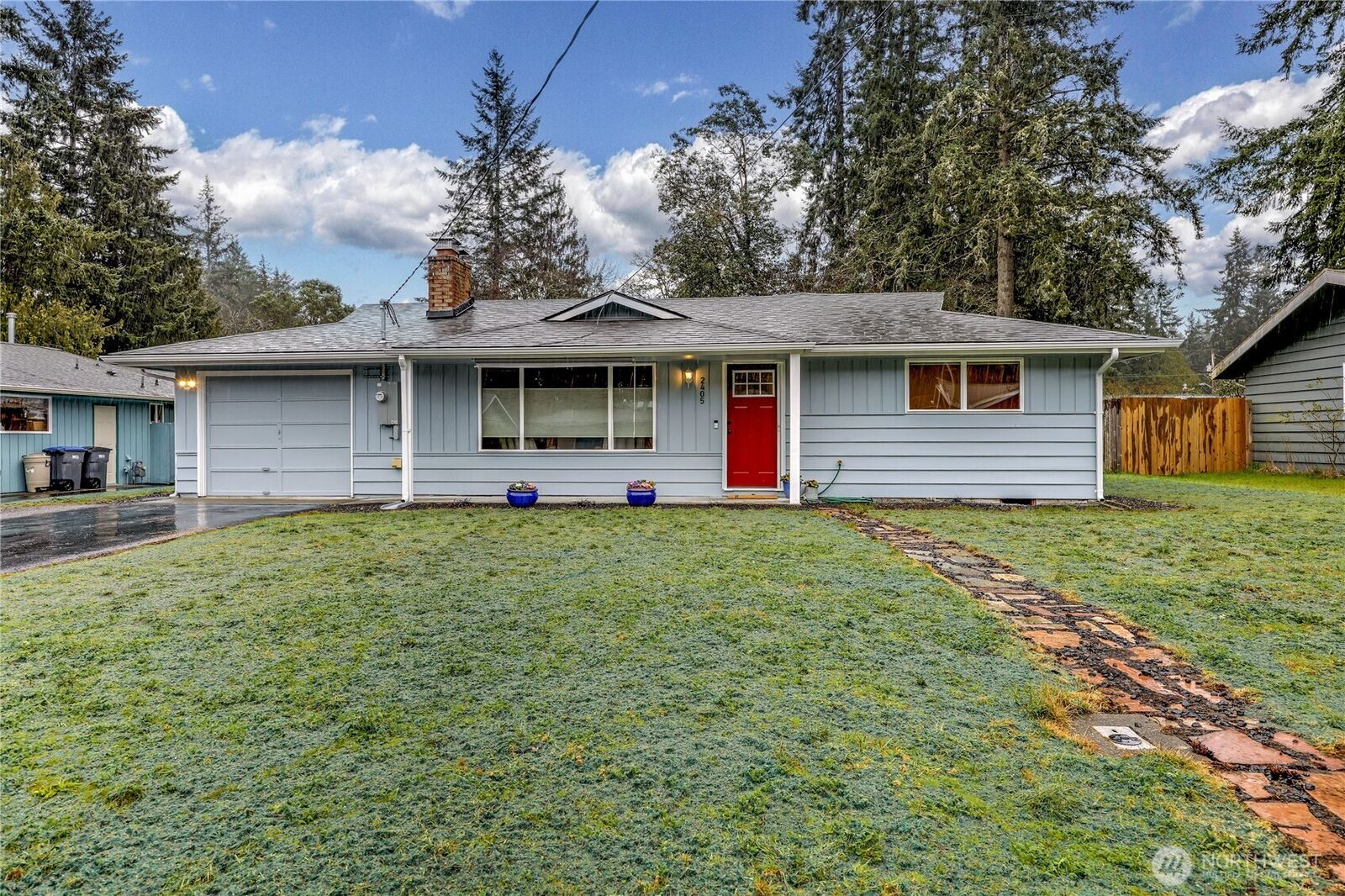 Property Photo:  2401  Pine Tree Drive SE  WA 98366 