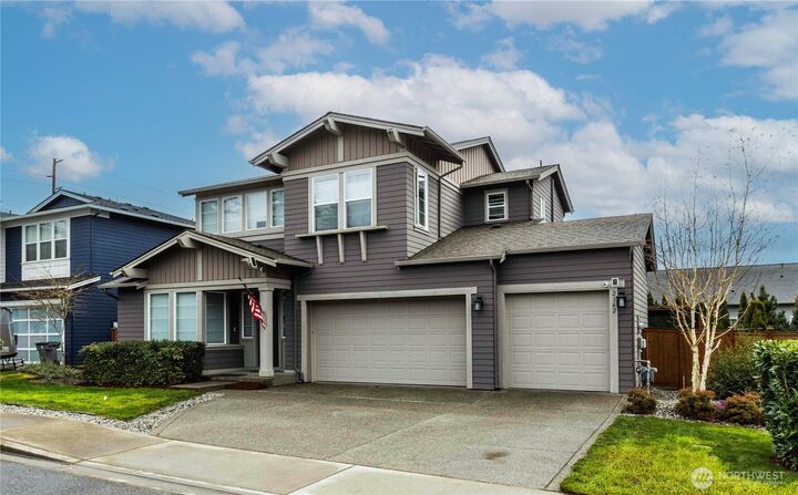 Property Photo:  2342 NE Winlock Way  WA 98370 