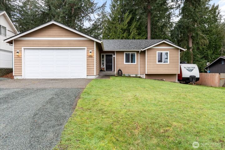 Property Photo: 7882 Blakely Avenue WA 98236