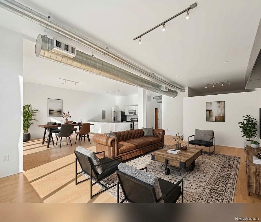 Property Photo:  3100 Huron Street 2C  CO 80202 