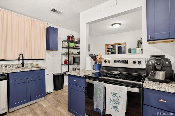 Property Photo:  311 W Lehow Avenue 3  CO 80110 