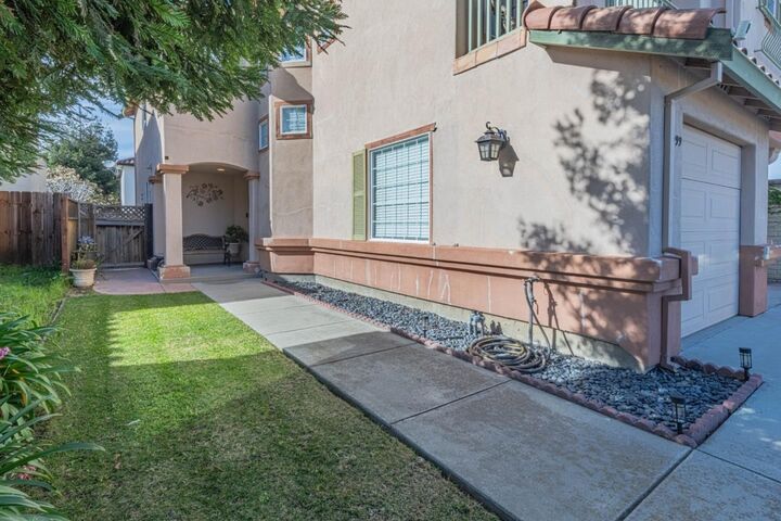 Property Photo:  1099 Twin Creeks Drive  CA 93905 