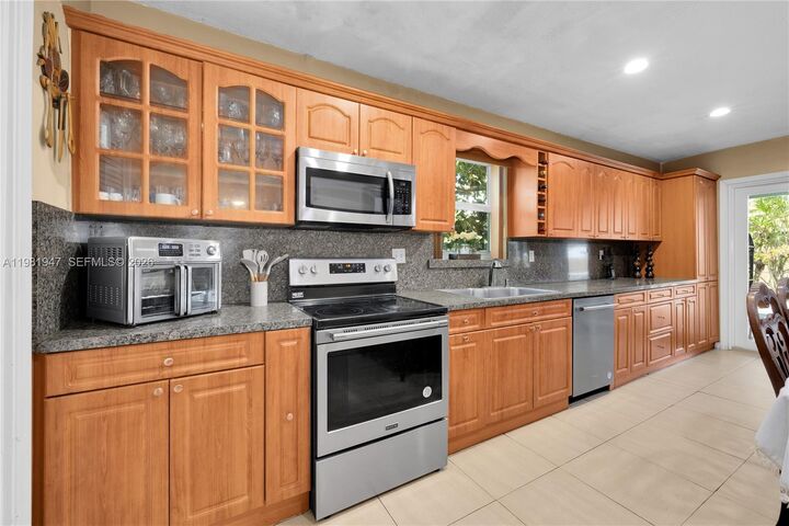 Property Photo: 8711 SW 191st St FL 33157