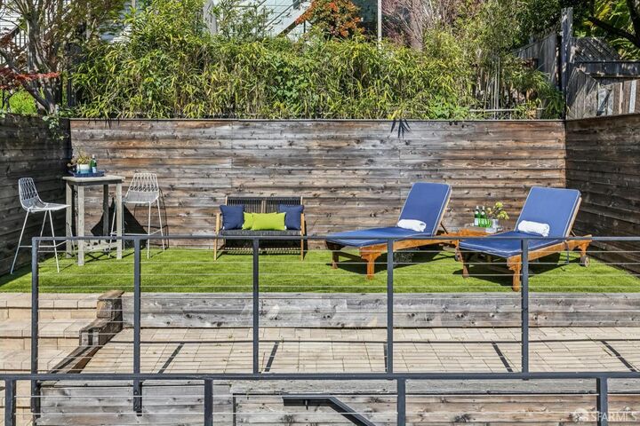 Property Photo:  4376 17th Street  CA 94114 