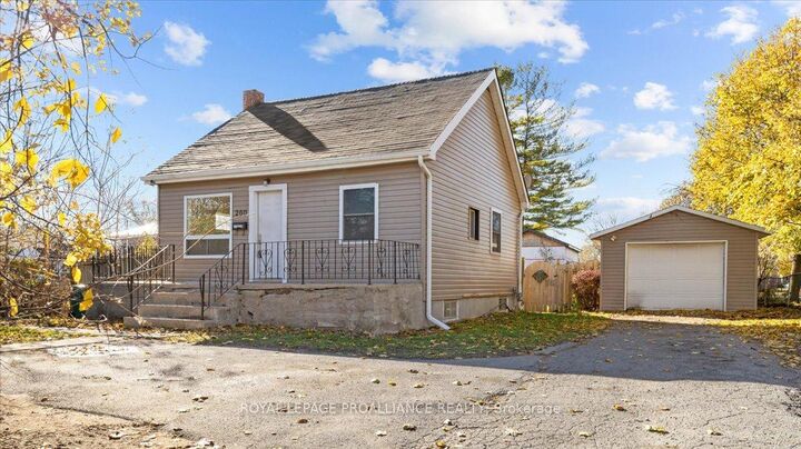 Property Photo: 260 Sidney Street ON K8V 2T6