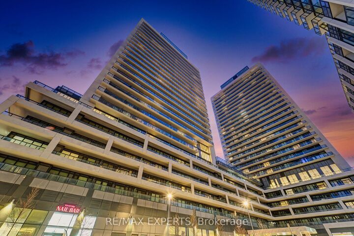8960 Jane Street 421 — photo 1